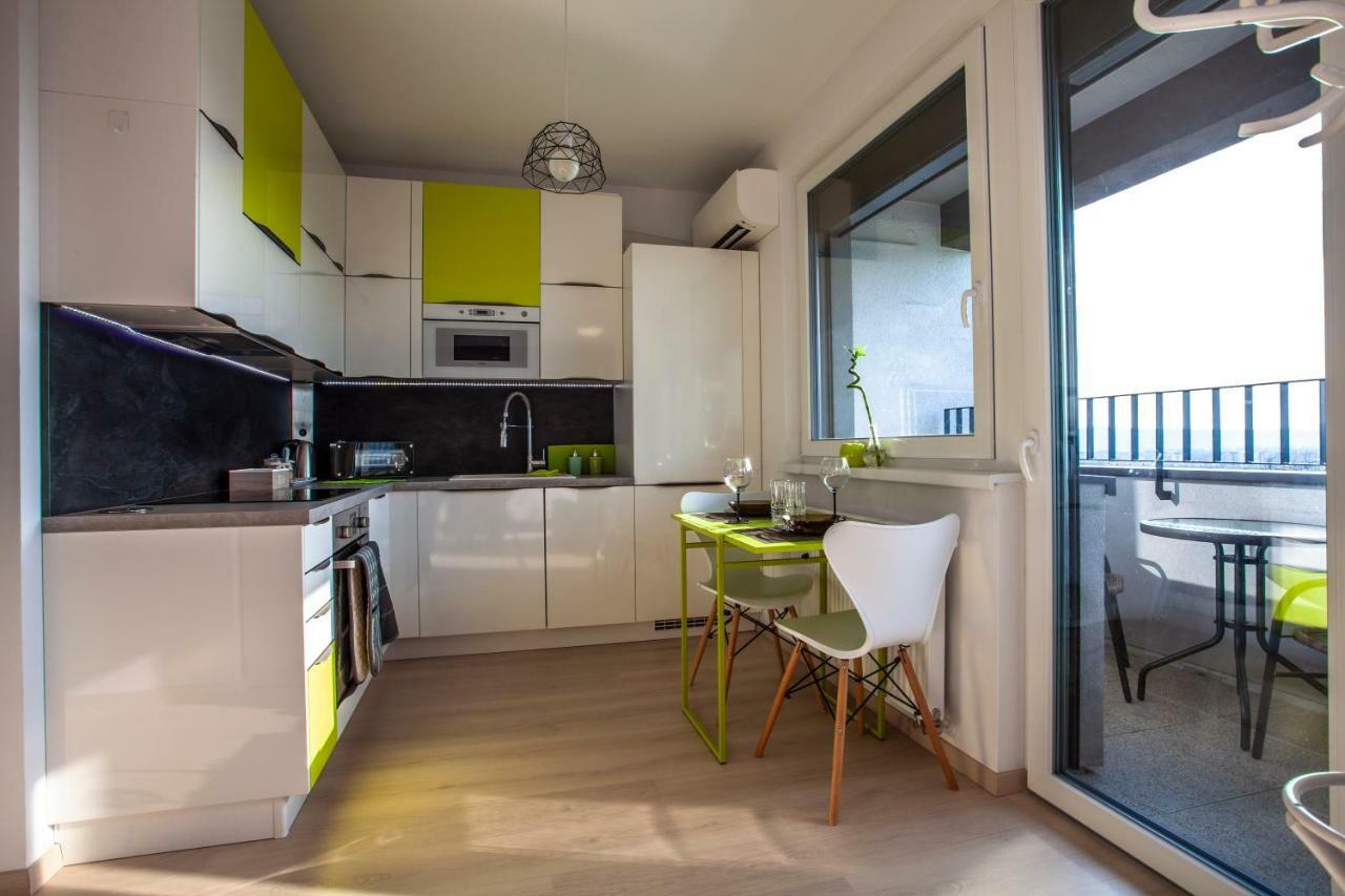 Air-Conditioned City View Apartment 24H Check-In Bratislava Eksteriør bilde