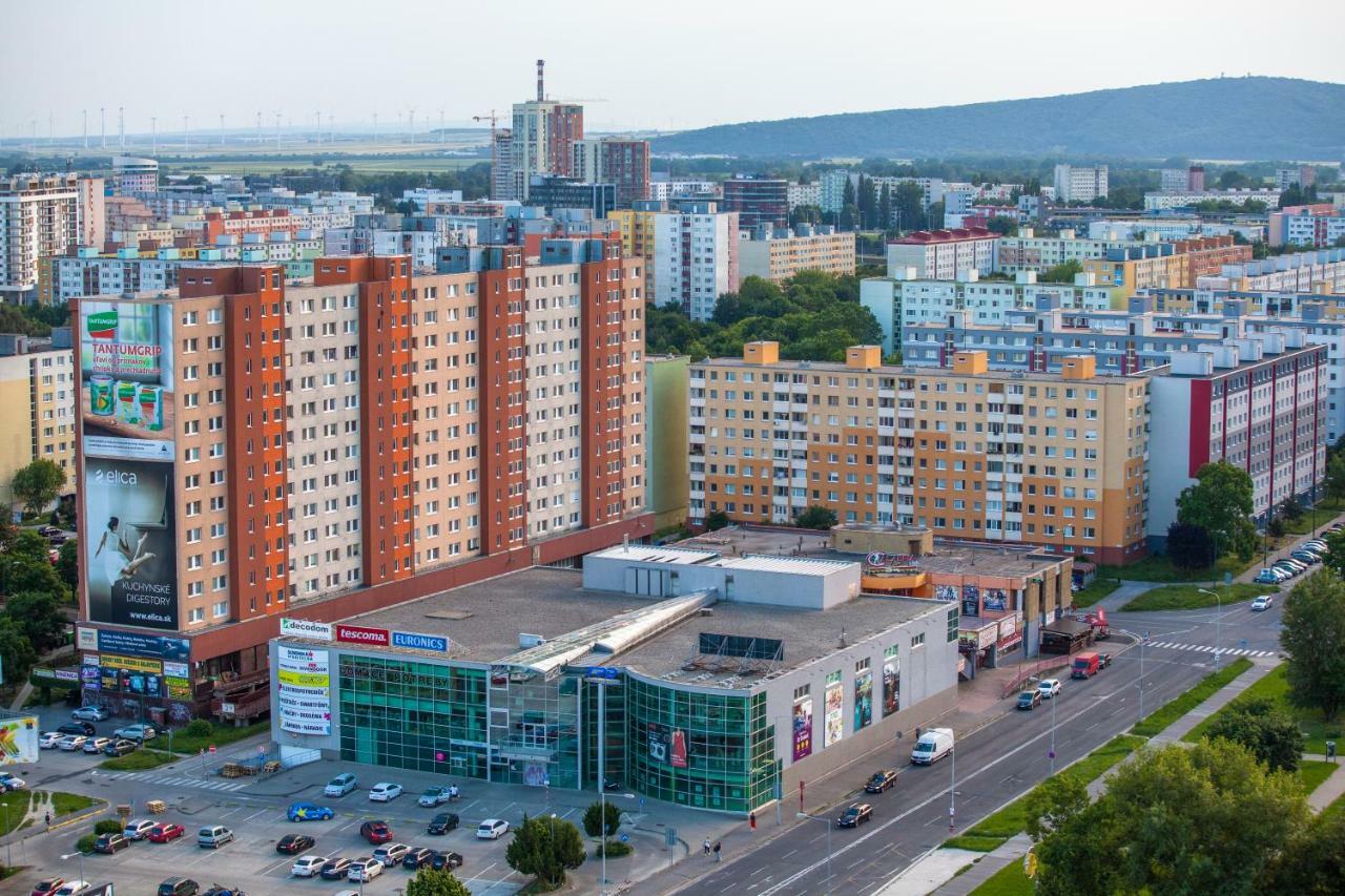 Air-Conditioned City View Apartment 24H Check-In Bratislava Eksteriør bilde