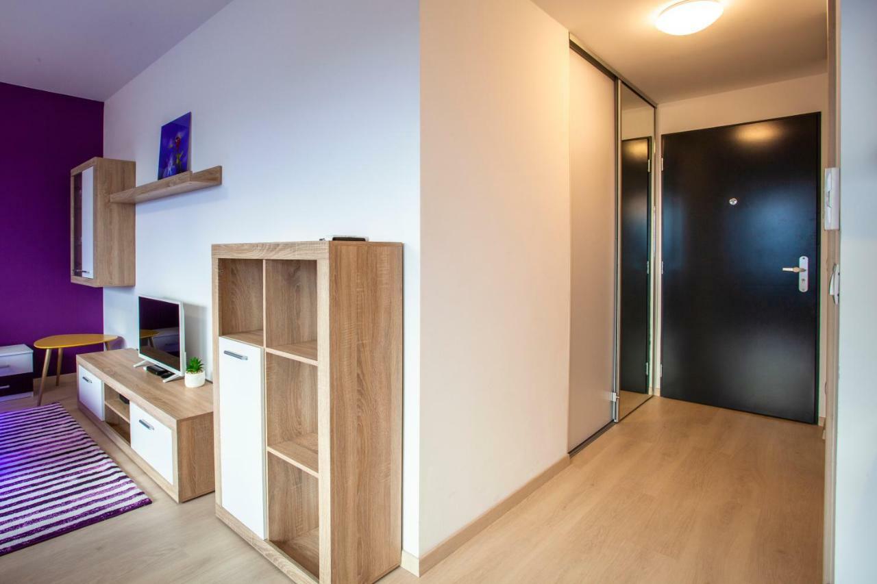 Air-Conditioned City View Apartment 24H Check-In Bratislava Eksteriør bilde
