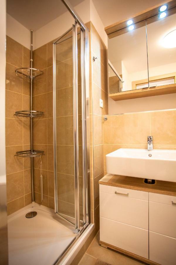 Air-Conditioned City View Apartment 24H Check-In Bratislava Eksteriør bilde